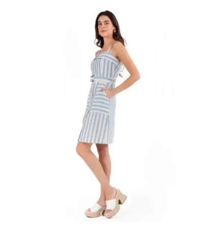 Vestido De Lino Con Botones Y Cinturón