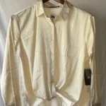 Camisa con Nudo Frente