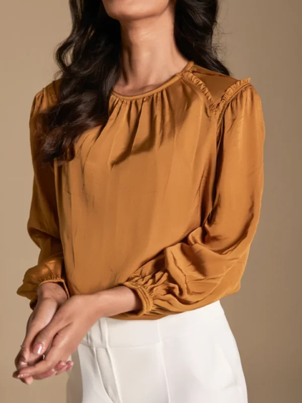 Blusa Cuello Camel