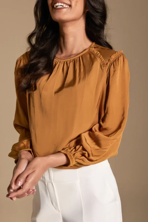 Blusa Cuello Camel