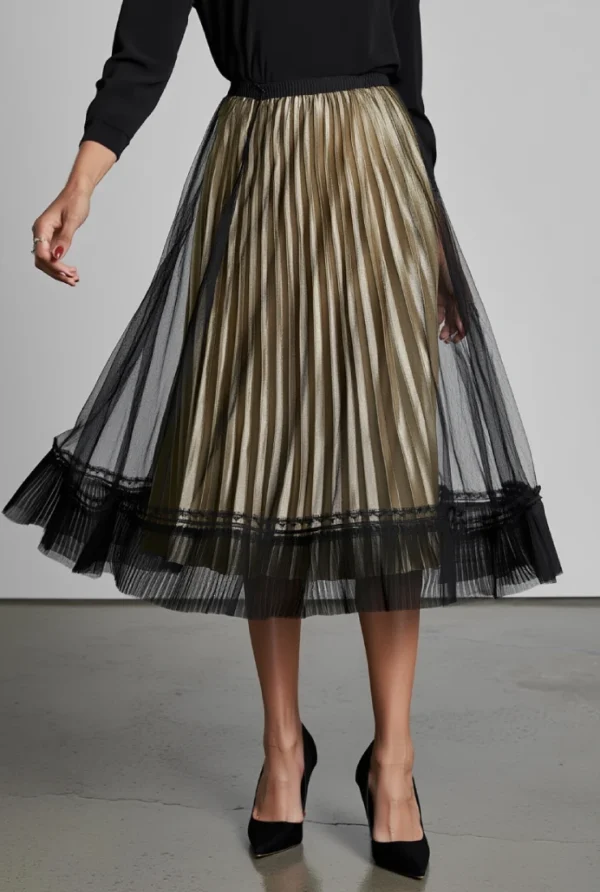 Falda Tul Negra trans-forro Gold