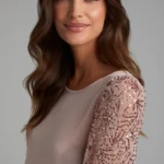 Blusa con Lentejuelas en Manga